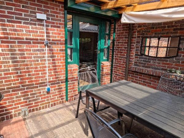 Kleiner Hookie In Hooksiel Mit Hund Villa Schillig Exterior photo